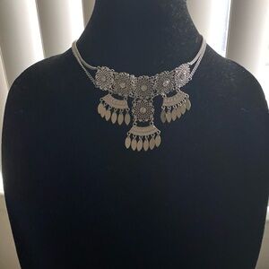 Silver Chocker Necklace